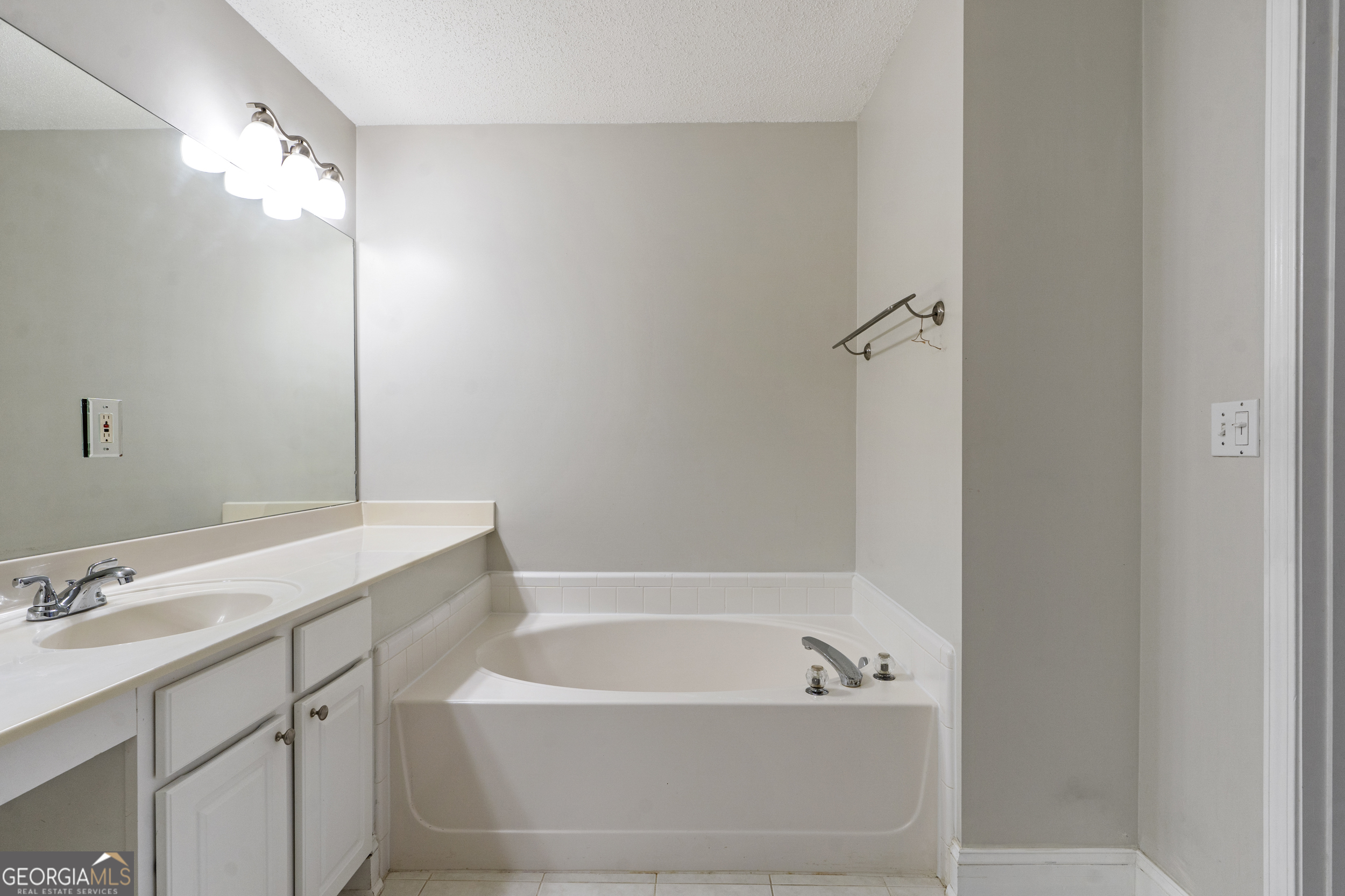 Windward Pointe - Residential