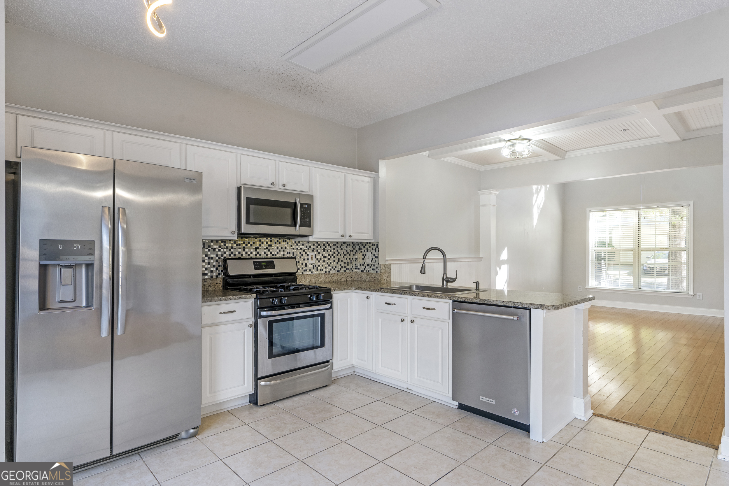 Windward Pointe - Residential