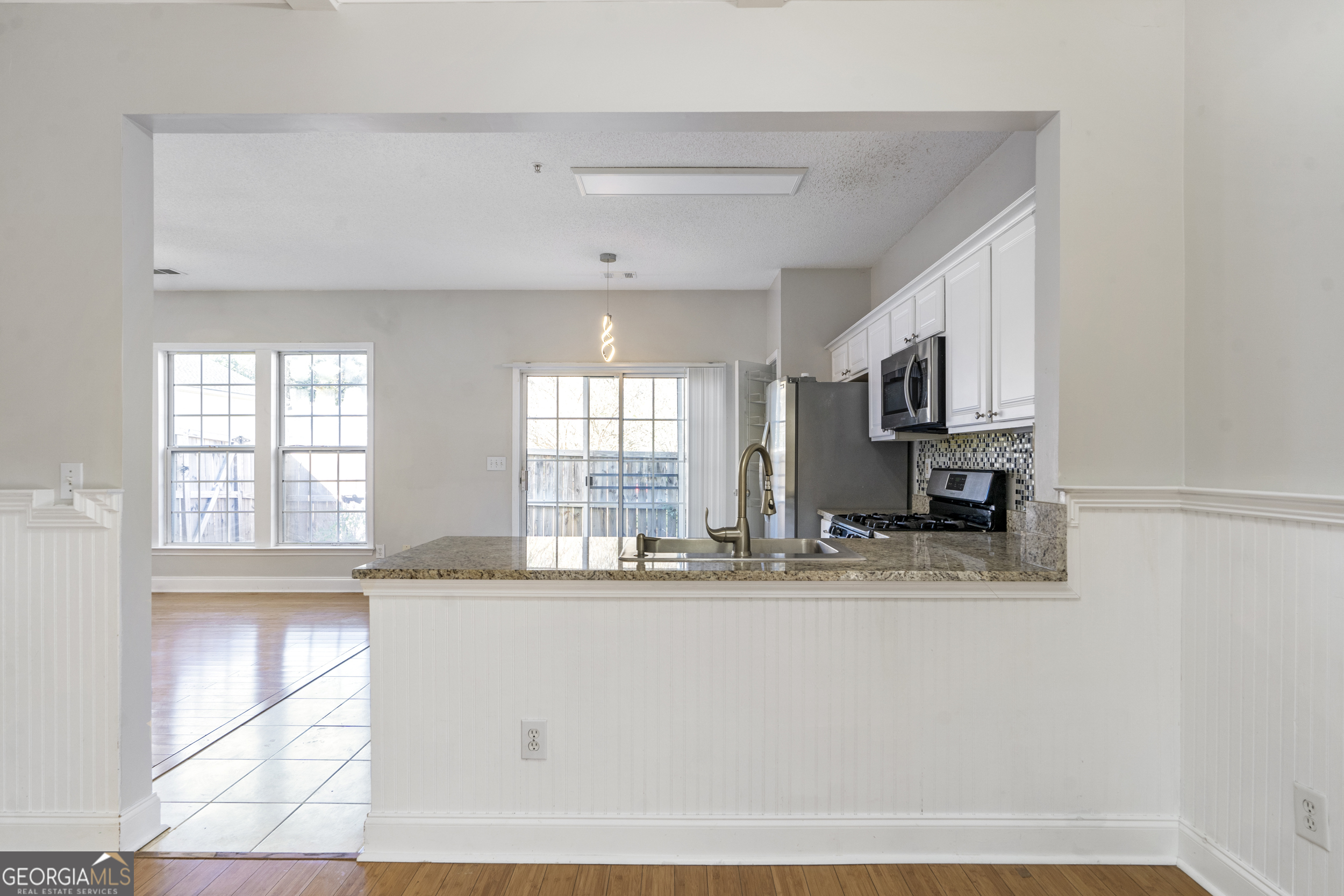 Windward Pointe - Residential