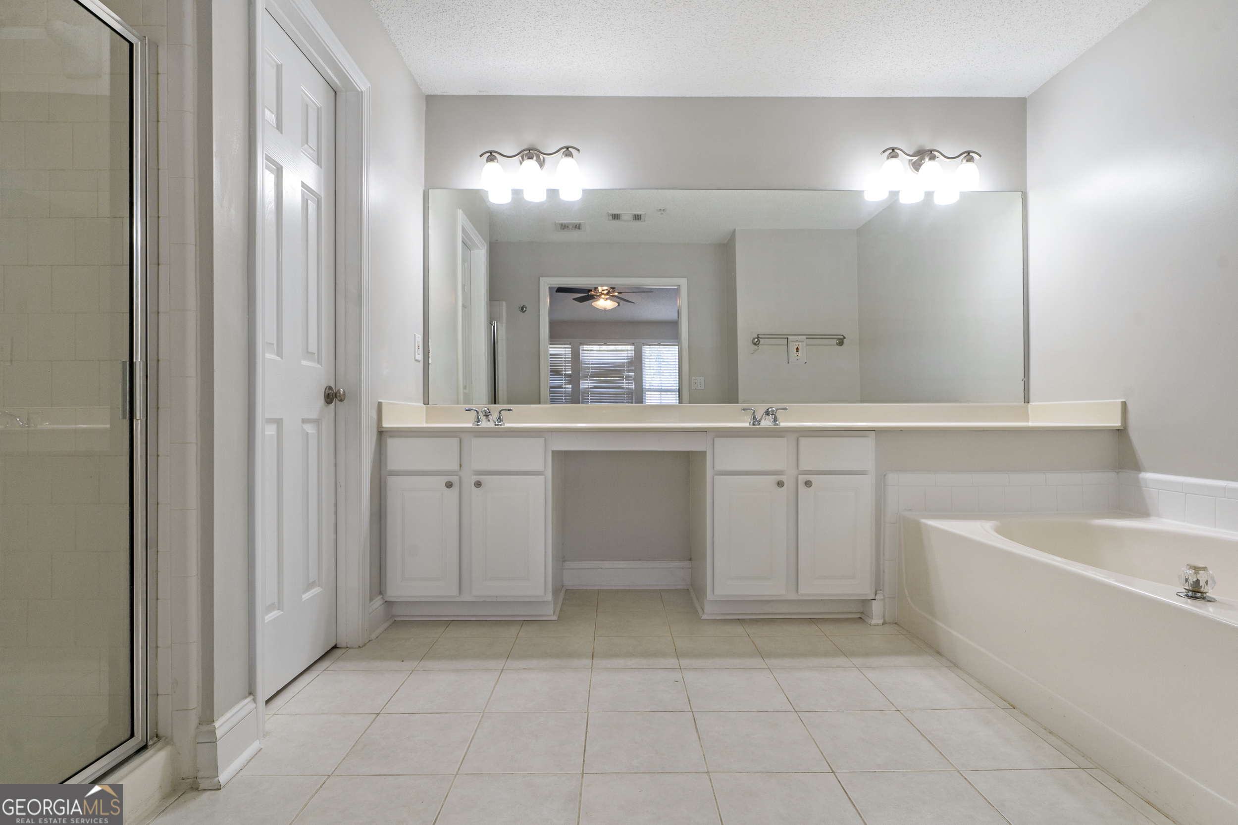 Windward Pointe - Residential