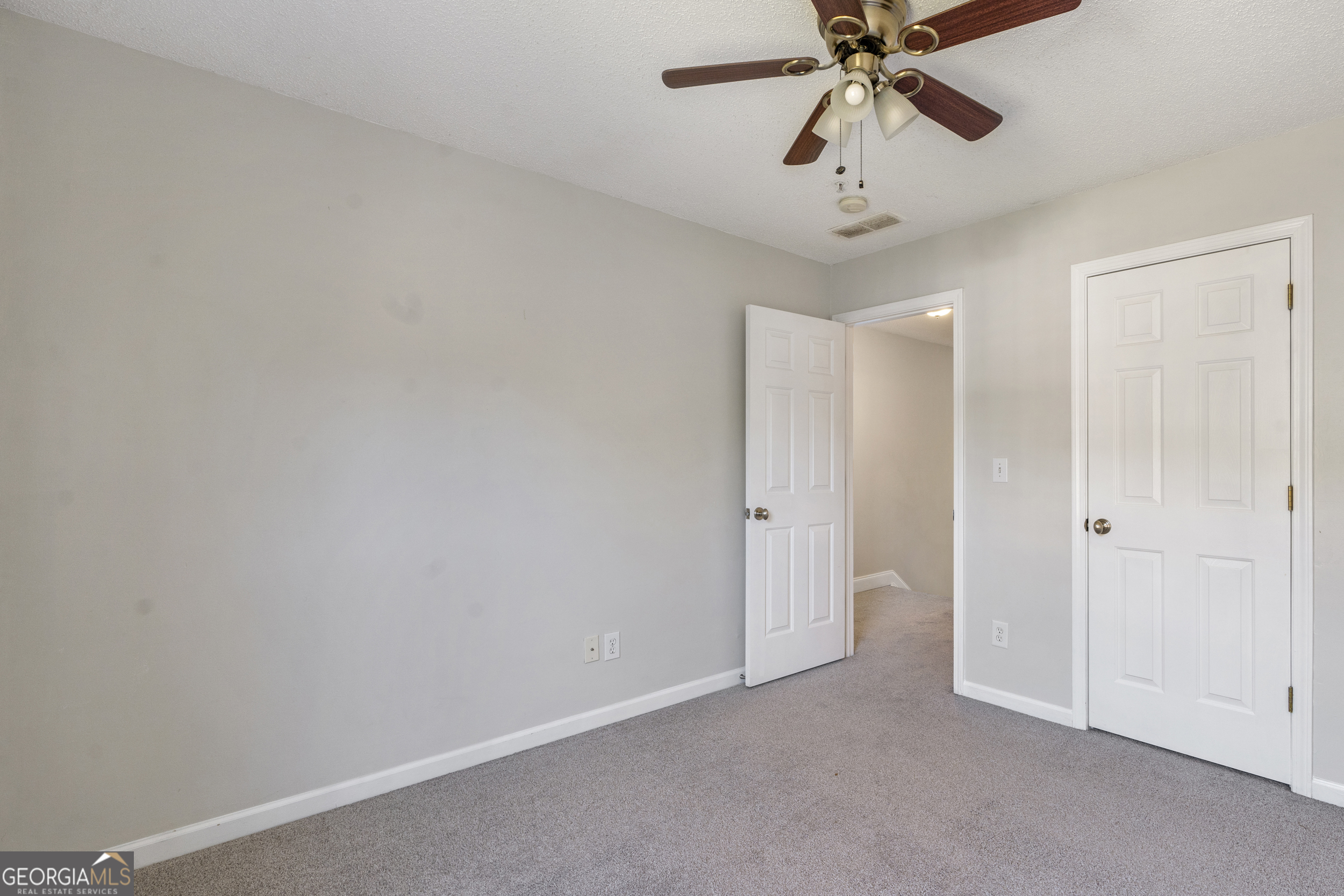 Windward Pointe - Residential