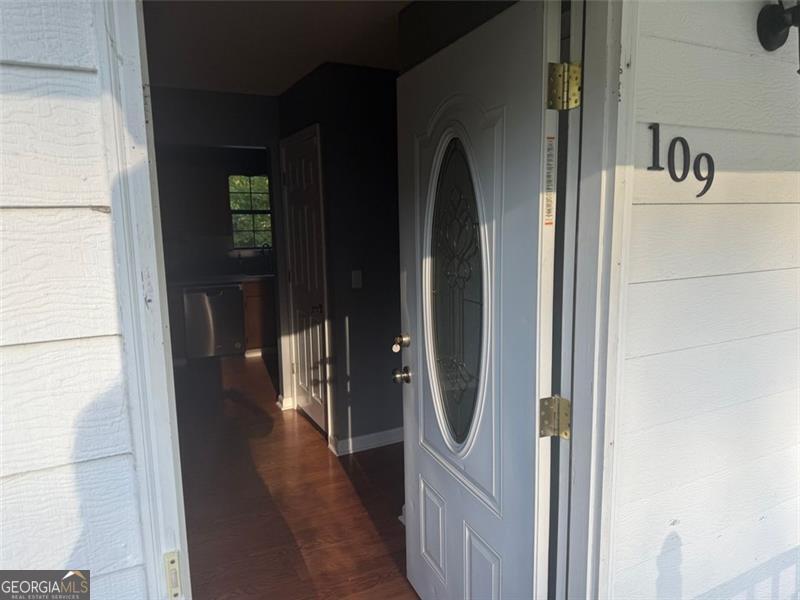 109 WESTWOOD DR