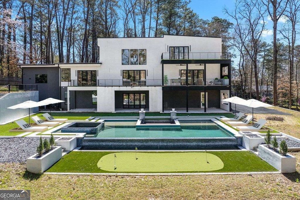 Photo of 1335 Moores Mill Road NW, Atlanta, GA 30327 (MLS # 10652602)