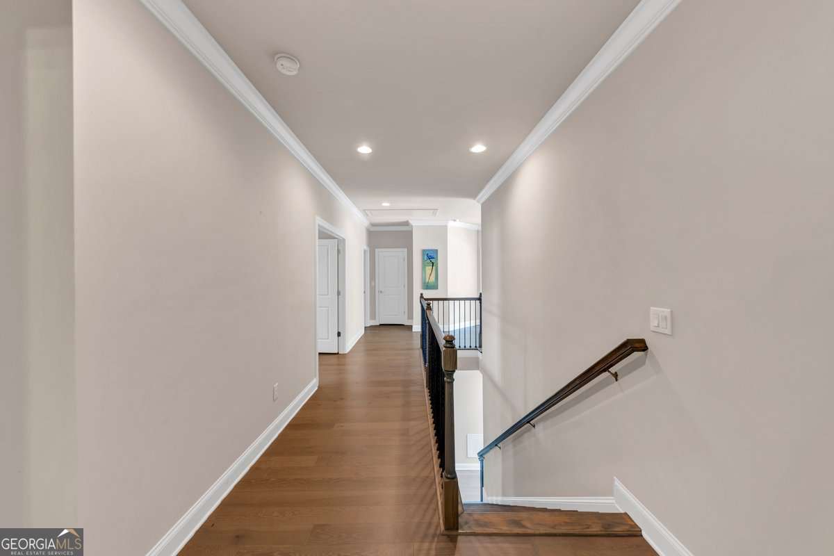 INDIAN HILLS - Residential