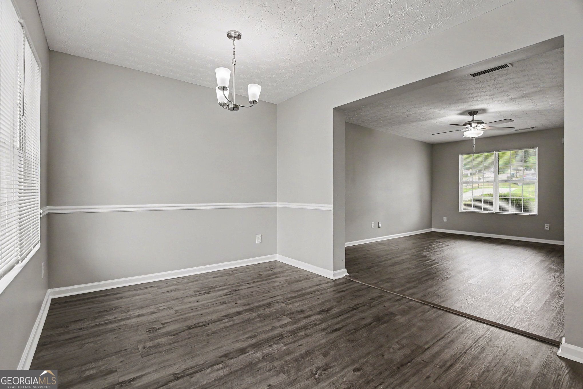 519 Carlton Pointe DR