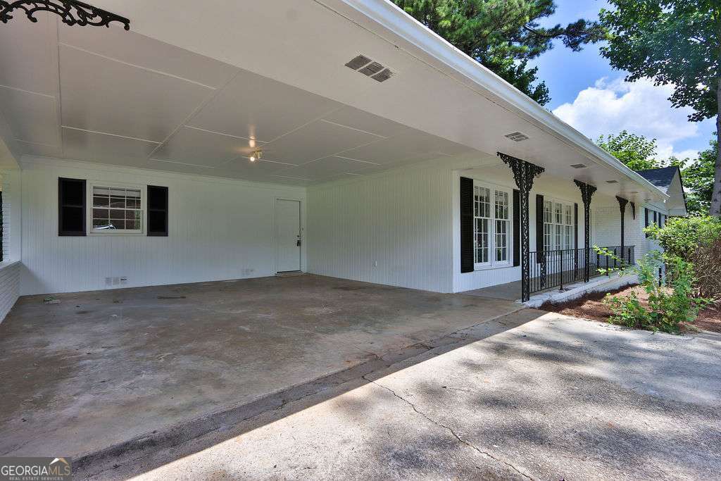 4420 Lavista RD