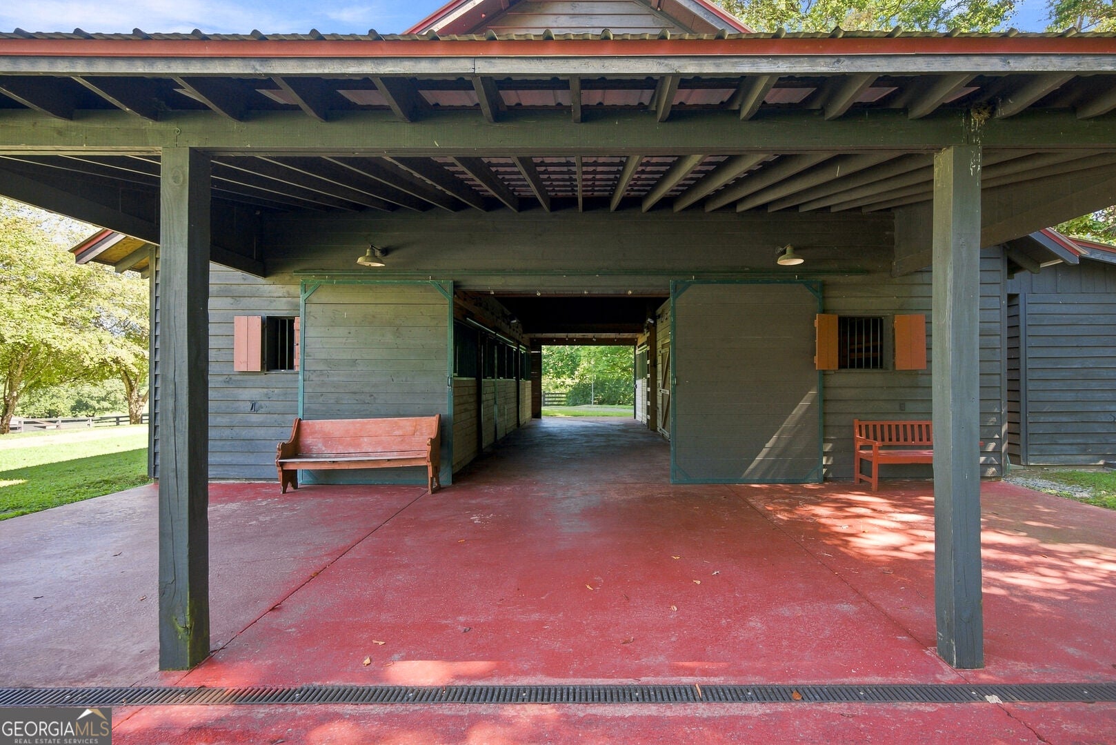 89 Spring Camp RD