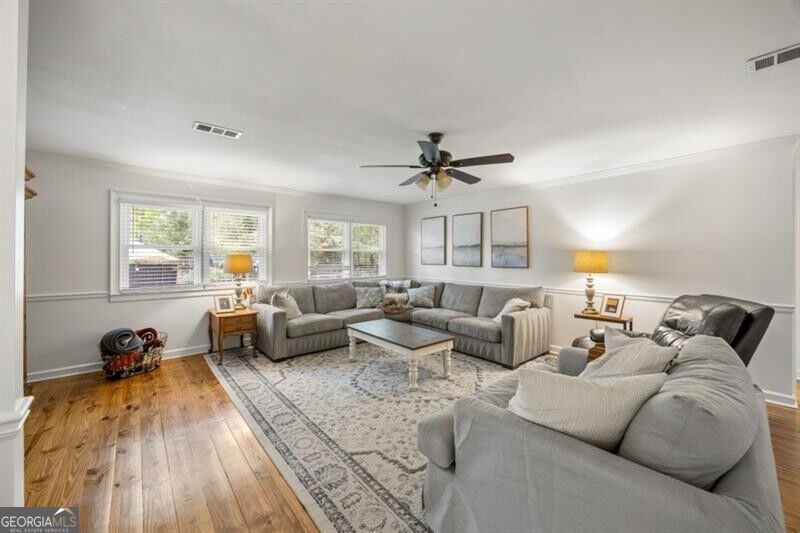 285 Air Acres WAY
