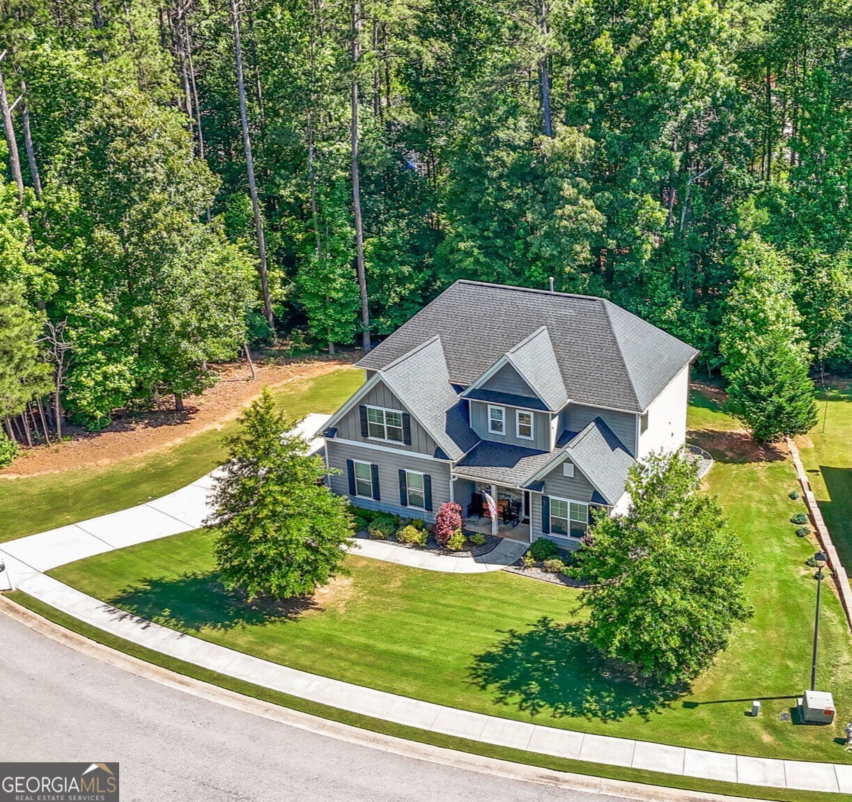 130 Edgewater TRL