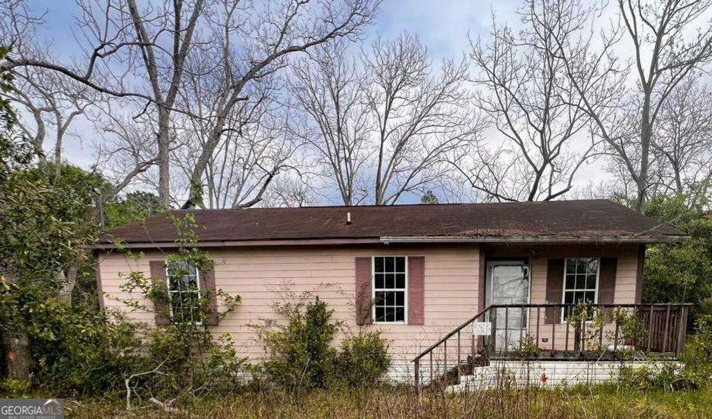 Photo of 325 Golden Road E, Tifton, GA 31794 (MLS # 10720336)