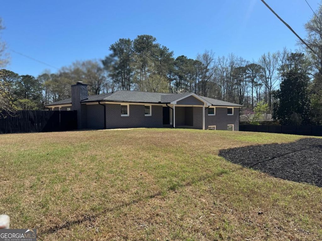 Photo of 3900 Westmoreland Drive, Kennesaw, GA 30144 (MLS # 10712976)