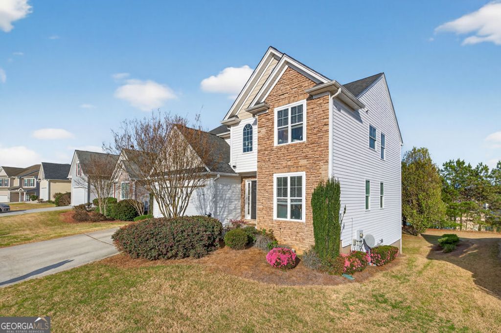 Photo of 851 Franklin Mill Trace, Loganville, GA 30052 (MLS # 10725200)