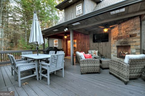 A home in Mineral Bluff