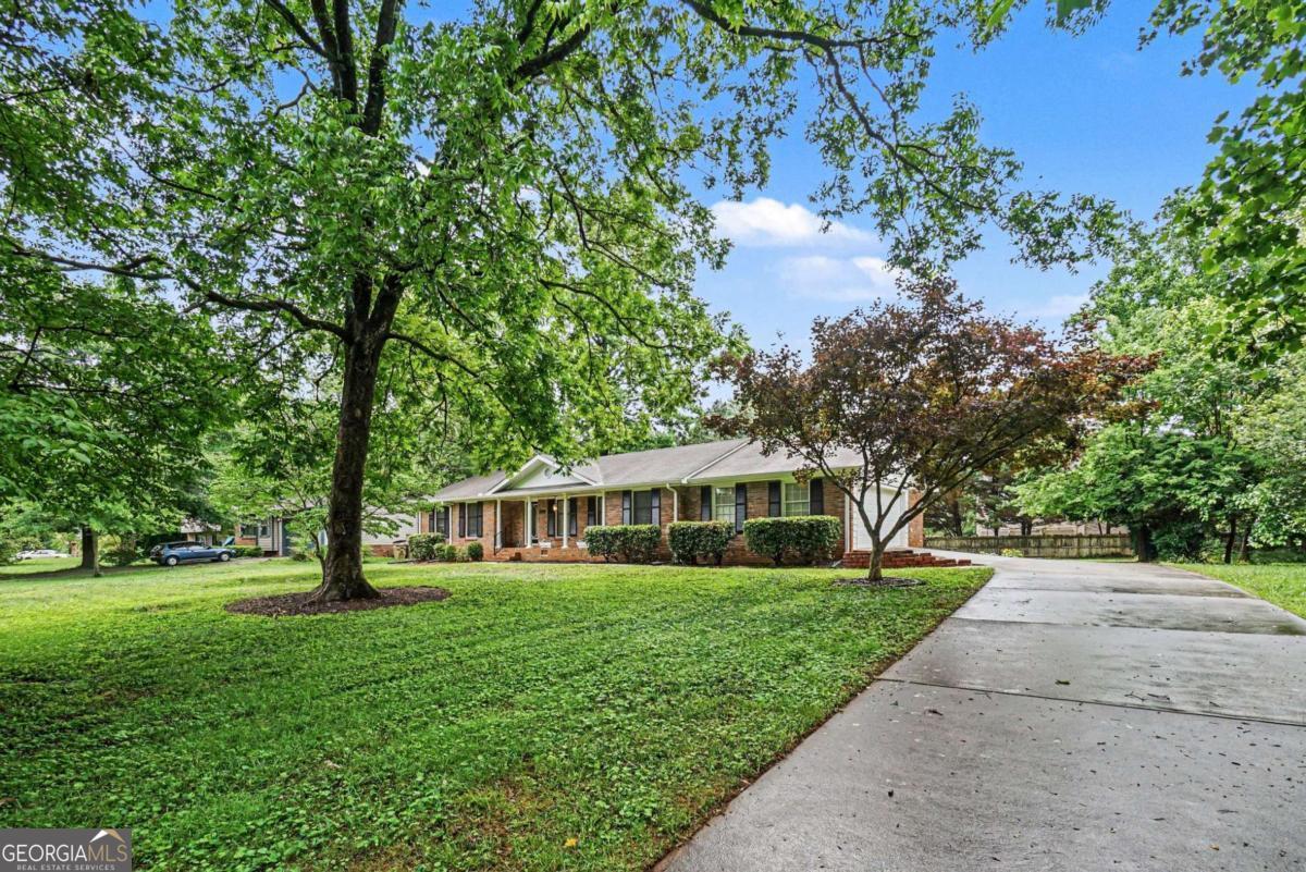 2925 Bob Bettis RD