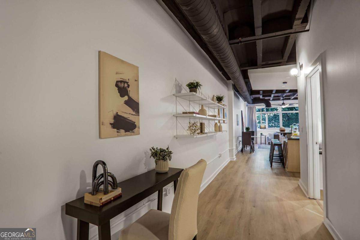 805 Peachtree ST NE 214