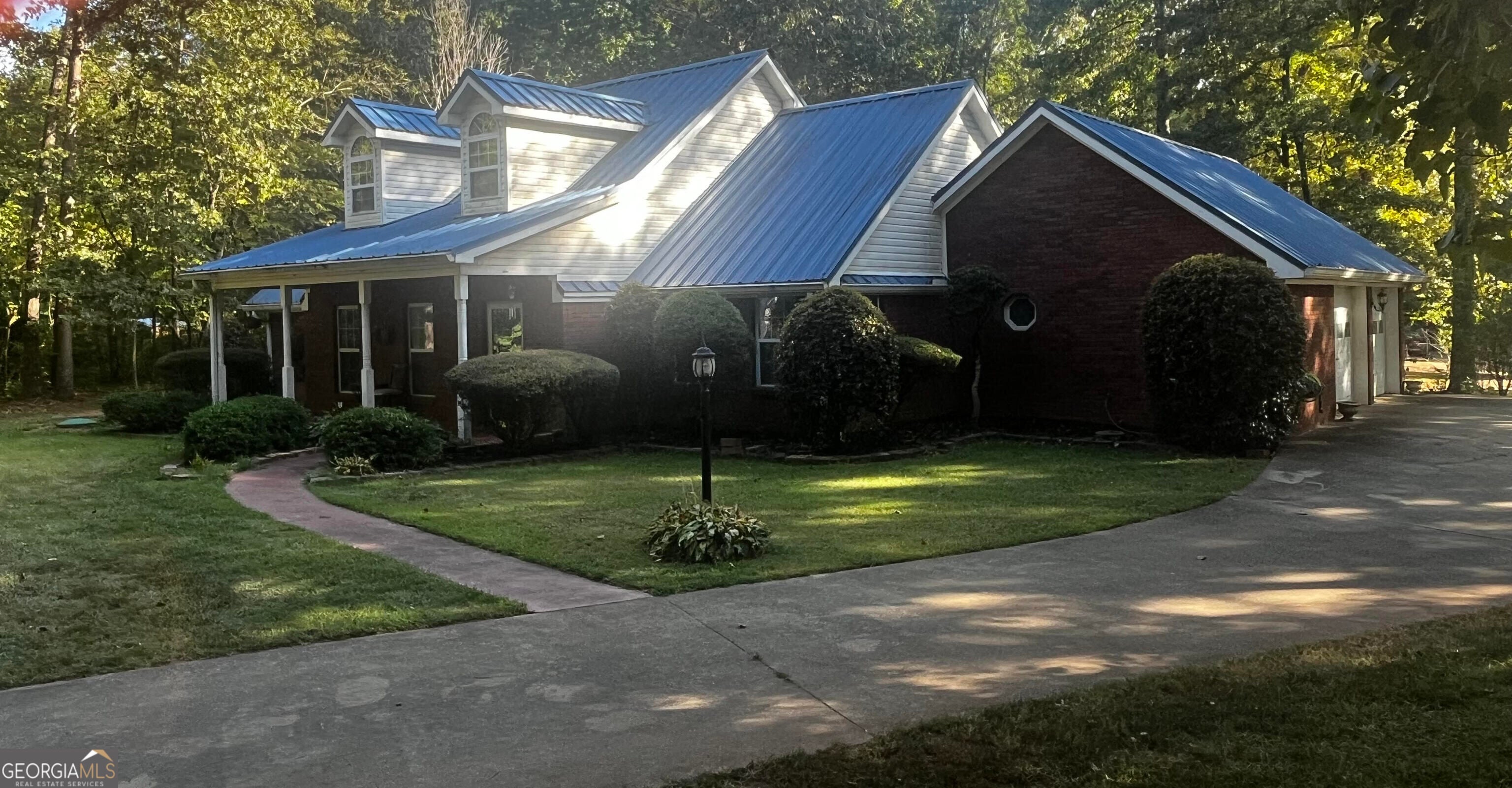 1034 COUNTY ROAD 520
