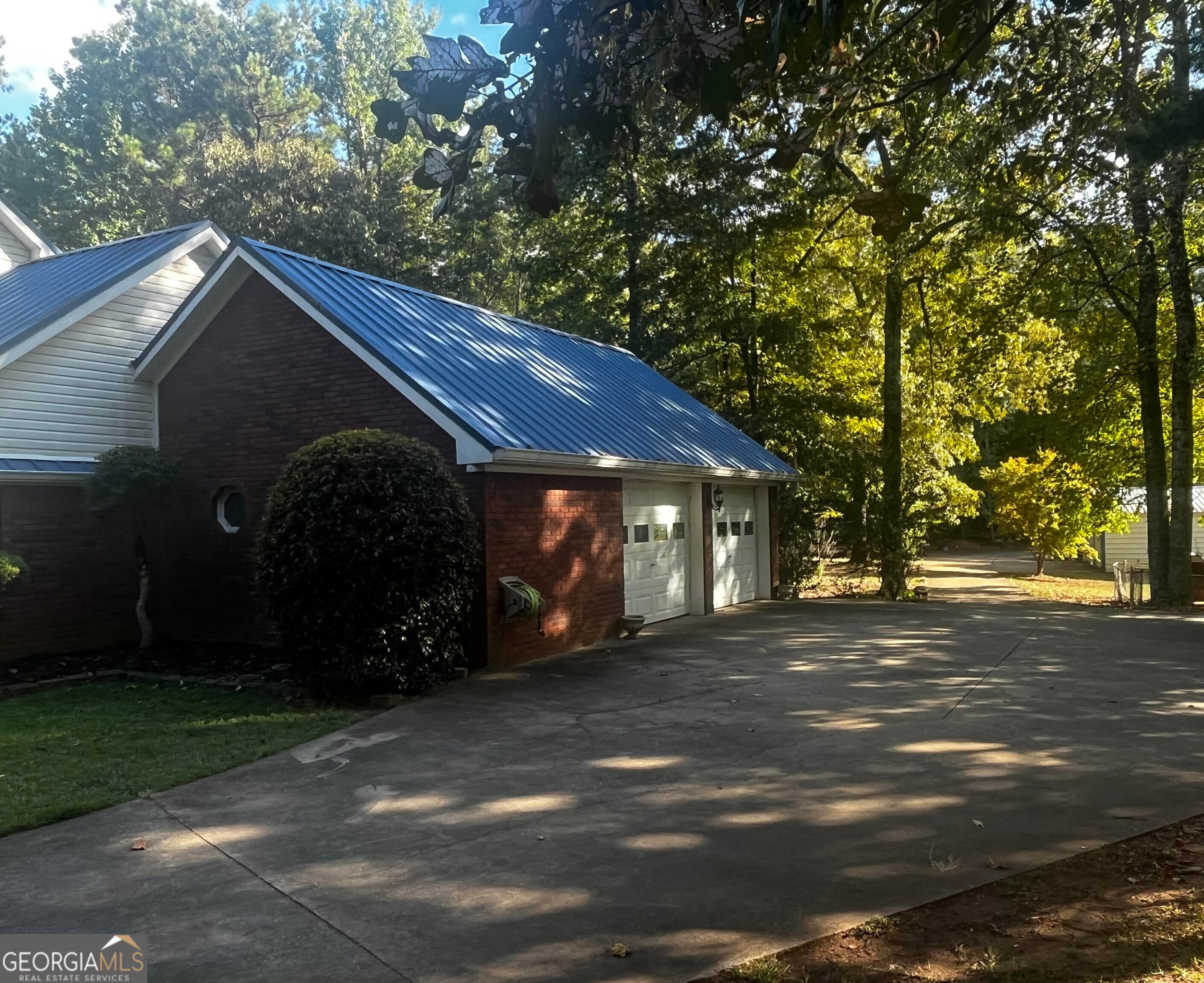 1034 COUNTY ROAD 520