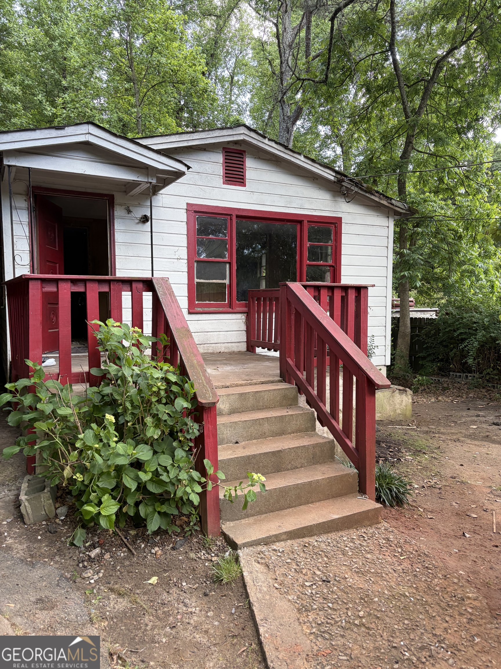 1091 Adcock CIR