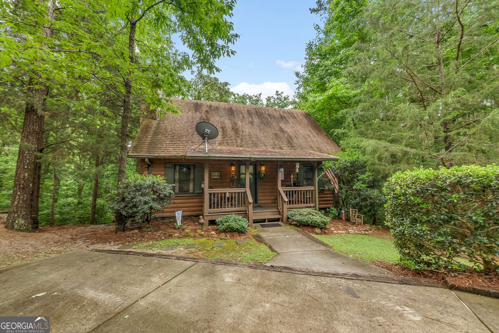 Photo of 149 Mountain Springs Rd, Warm Springs, GA 31830 (MLS # 10773279)
