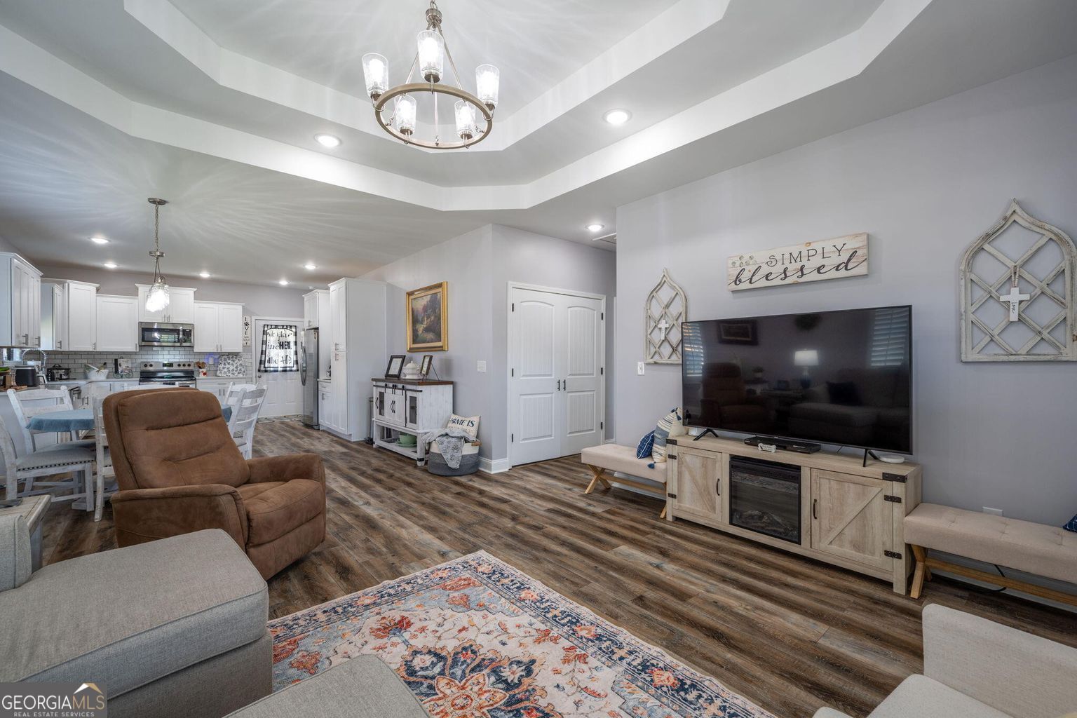 421 Coahulla Creek DR