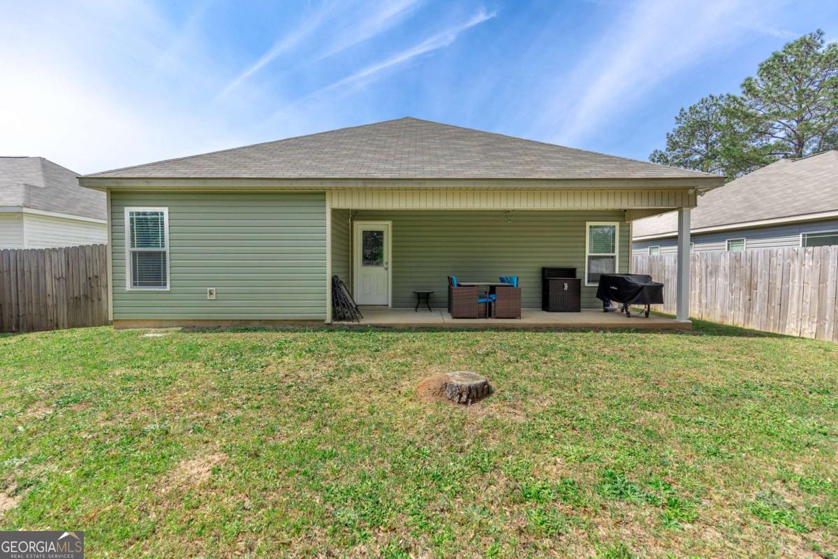 104 Hughes DR