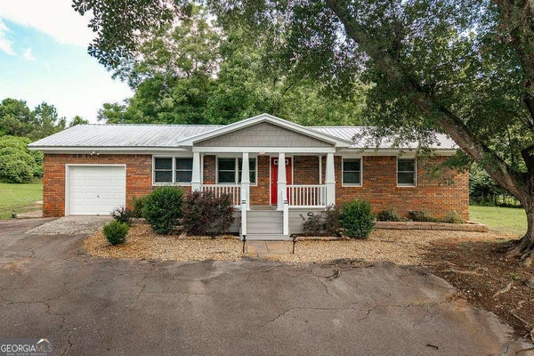391 GOBER RD, BISHOP, GA 30621 - Image 792e8d20c69eb57f4e3f3b348caf051c/4209520165