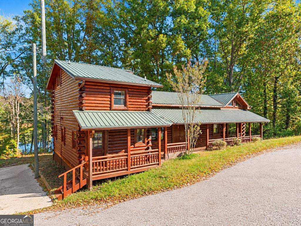 Photo of 5467 Mount Shores Circle, Gainesville, GA 30506 (MLS # 10878603)