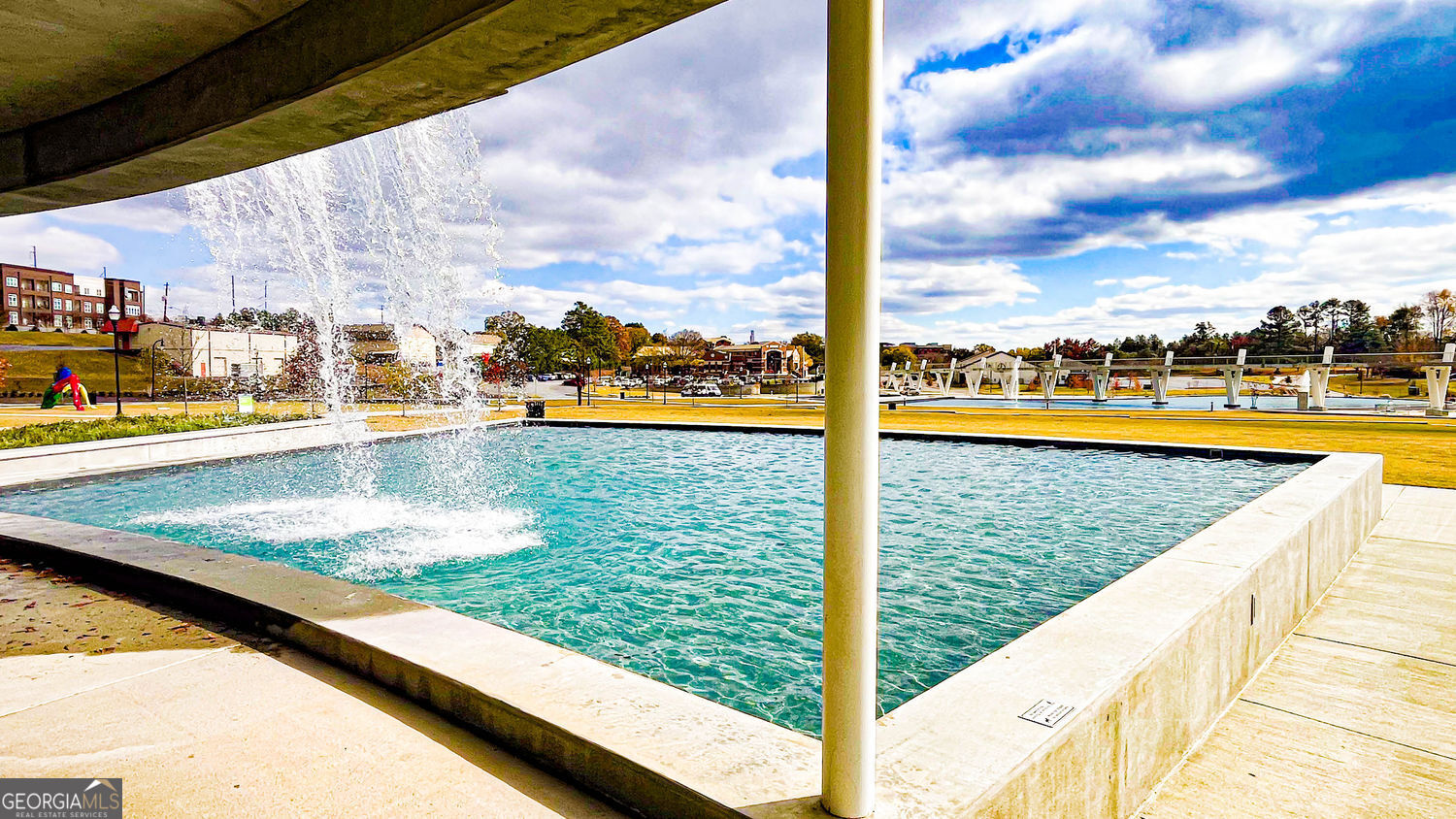 Suwanee, Georgia 30024, United States, 5 Bedrooms Bedrooms, ,3 BathroomsBathrooms,Residential,Active,252064