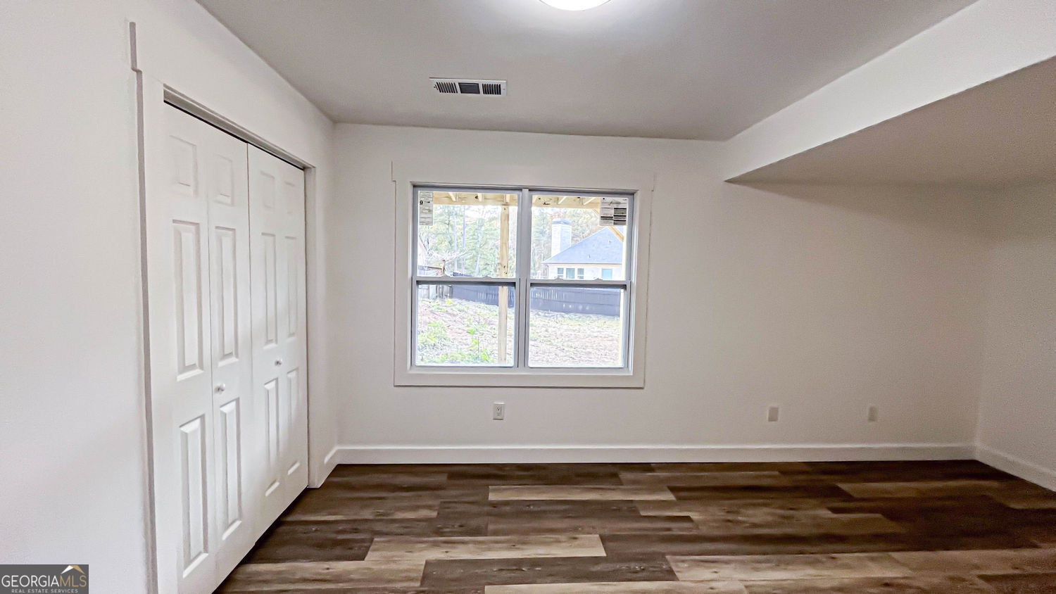 Suwanee, Georgia 30024, United States, 5 Bedrooms Bedrooms, ,3 BathroomsBathrooms,Residential,Active,252064