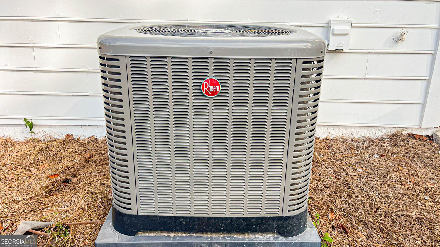 Suwanee, Georgia 30024, United States, 5 Bedrooms Bedrooms, ,3 BathroomsBathrooms,Residential,Active,252064