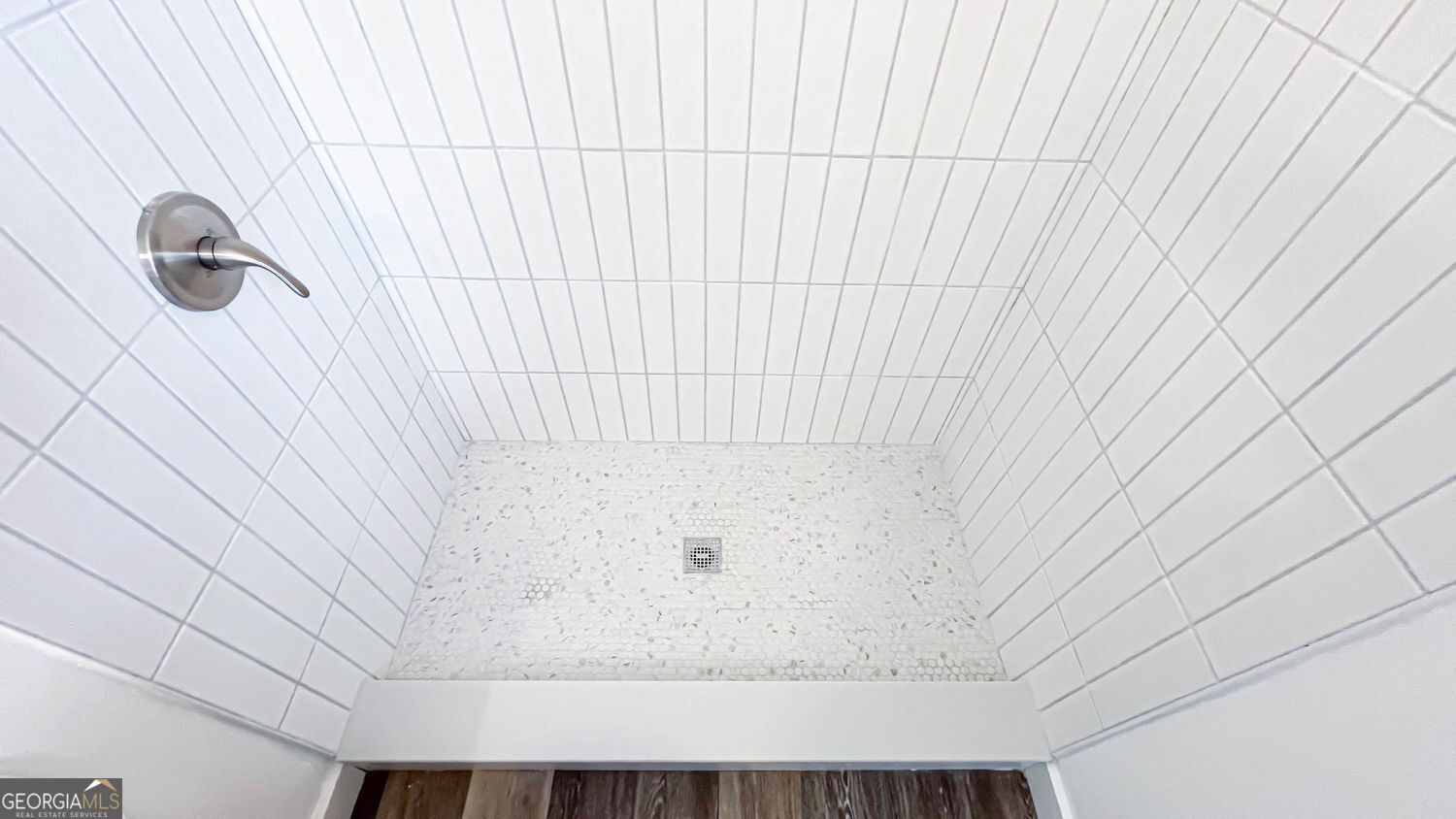 Suwanee, Georgia 30024, United States, 5 Bedrooms Bedrooms, ,3 BathroomsBathrooms,Residential,Active,252064