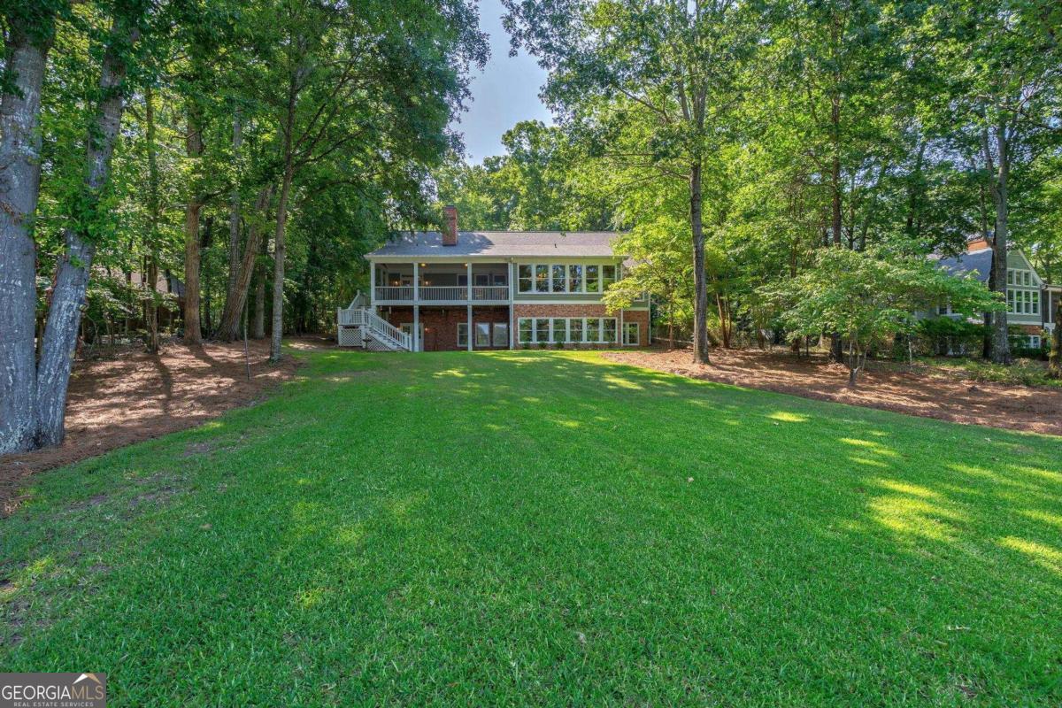 225 Reynolds DR