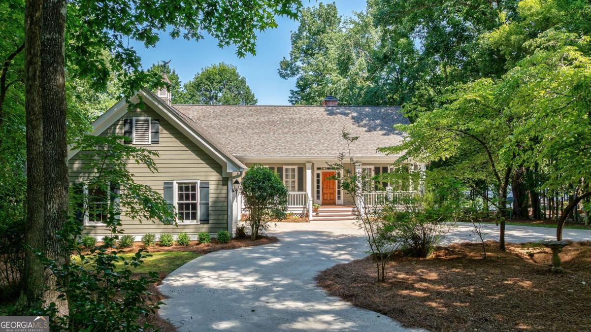 225 Reynolds DR