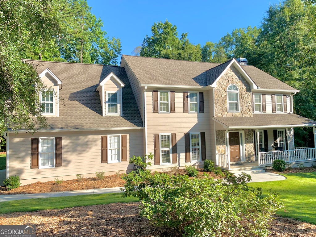 Photo of 345 Legacy Ln, Peachtree City, GA 30269 (MLS # 10846703)