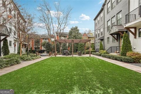 Photo of 193 Chestnut Circle NE #38, Atlanta, GA 30342 (MLS # 10698969)