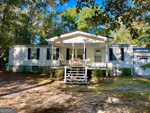 A home in Hawkinsville