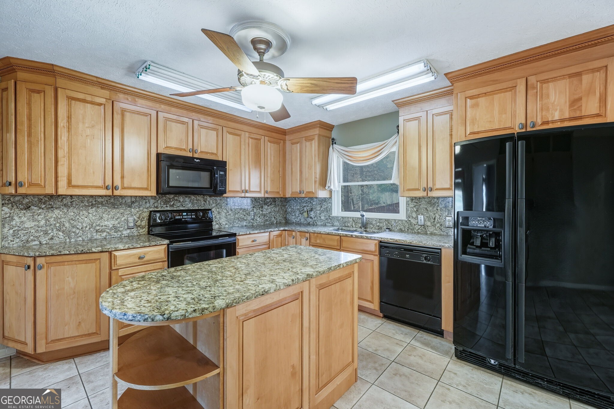 Sundown On Lanier - Residential