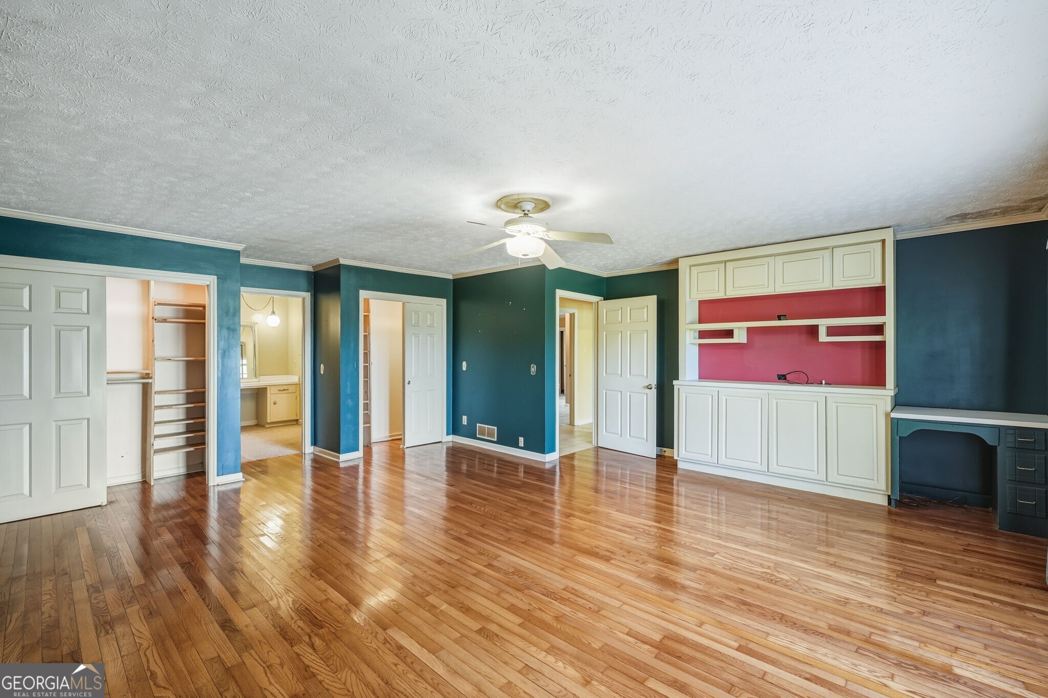 Sundown On Lanier - Residential