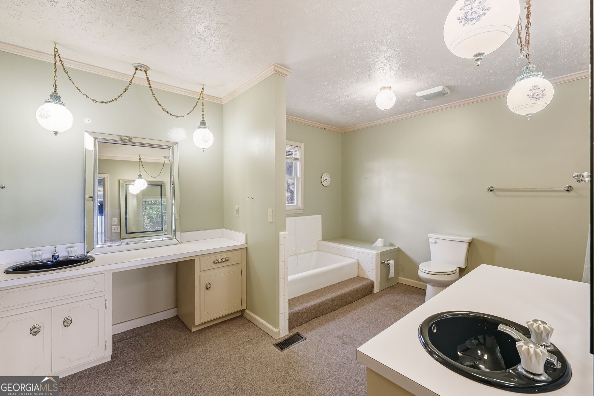 Sundown On Lanier - Residential