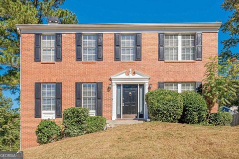 Photo of 1800 Crescent Hill Drive NW, Acworth, GA 30102 (MLS # 10627382)