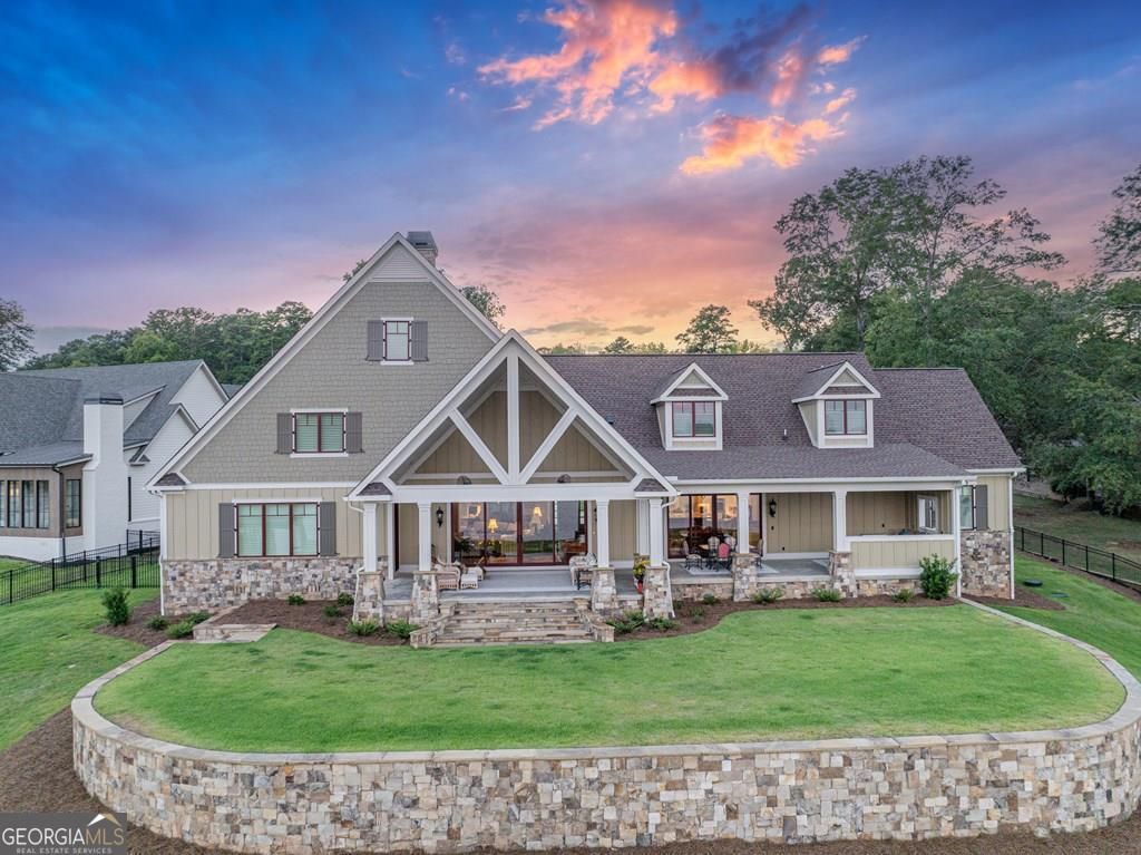 Photo of 205 Lakecrest Drive NE, Milledgeville, GA 31061 (MLS # 10742217)