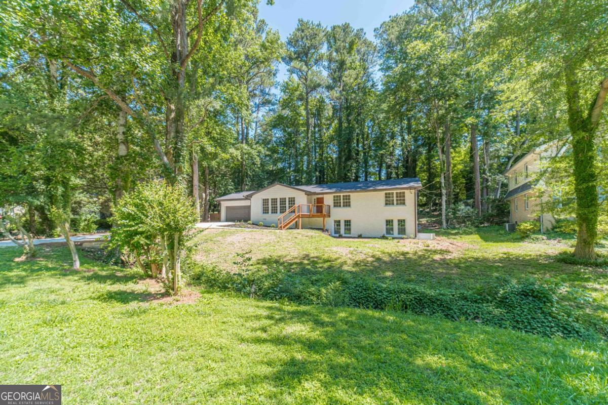 664 Hickory Ridge RD SW