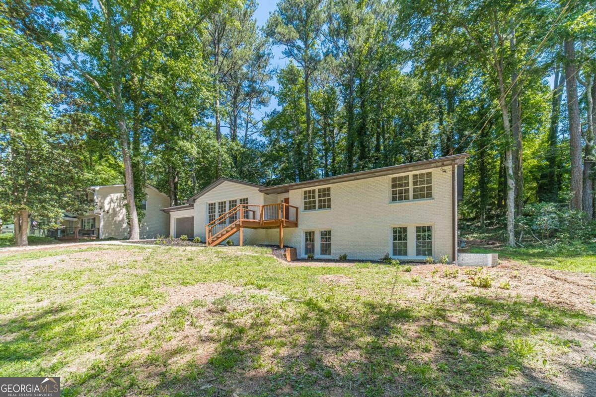 664 Hickory Ridge RD SW