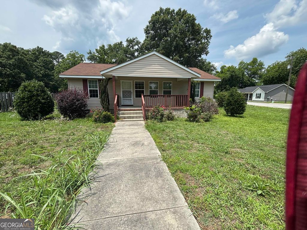 Photo of 431 2nd Street, Thomson, GA 30824 (MLS # 10775005)