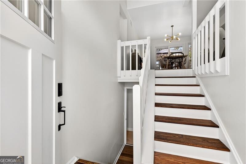 4936 Saint Johns CT SW