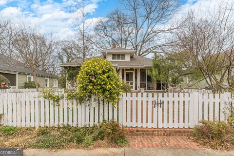 1773 Dorsey AVE East Point GA 30344