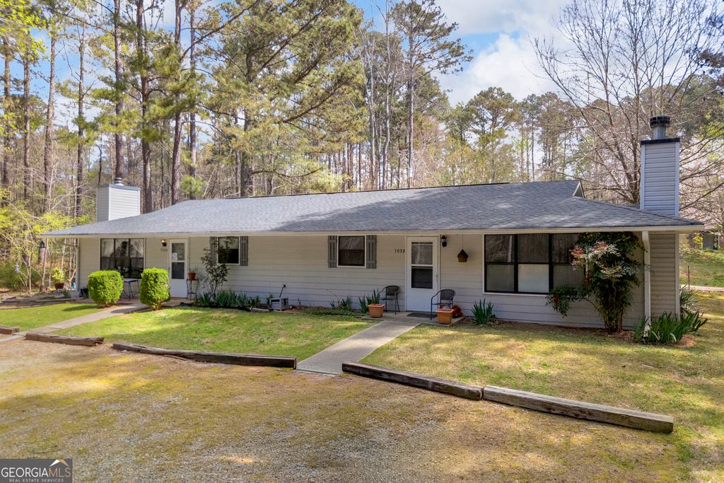Photo of 305 Scott Alex Circle, Auburn, GA 30011 (MLS # 10719502)