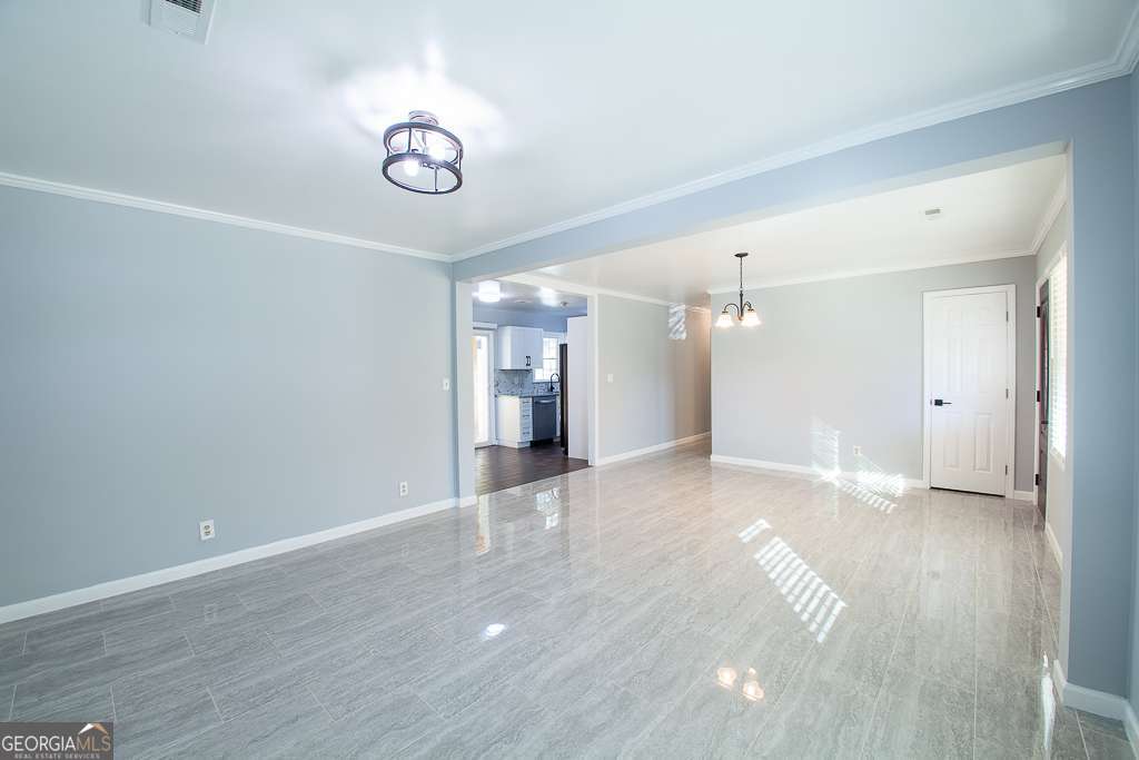 Rolling Hills - Residential