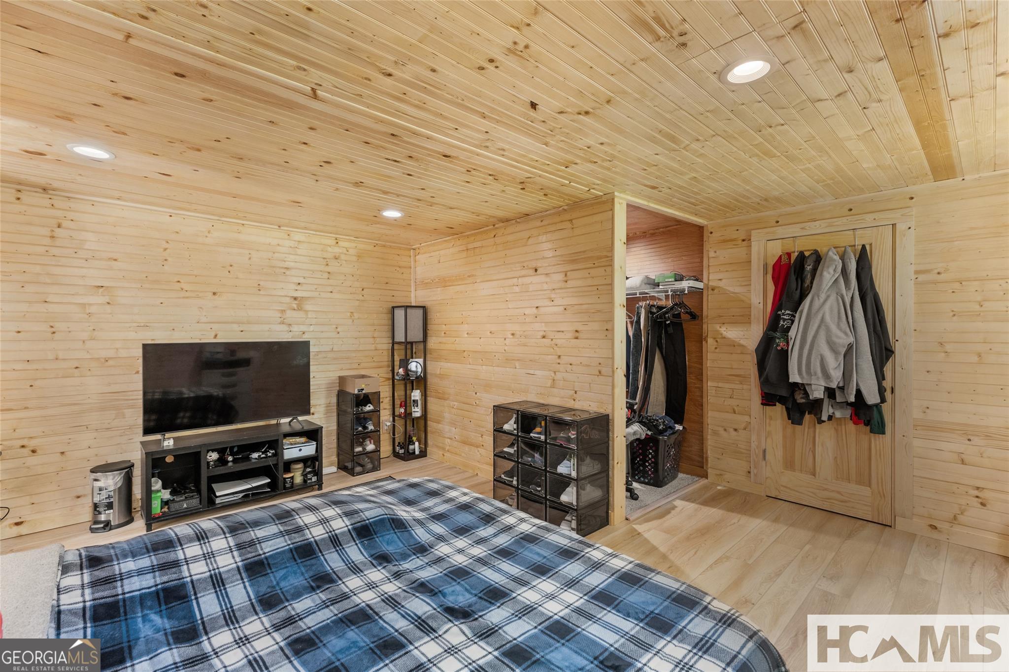 Cullowhee, North Carolina 28723, United States, 3 Bedrooms Bedrooms, ,3 BathroomsBathrooms,Residential,Active,189228