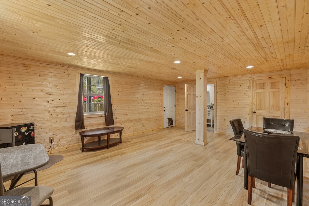 Cullowhee, North Carolina 28723, United States, 3 Bedrooms Bedrooms, ,3 BathroomsBathrooms,Residential,Active,189228